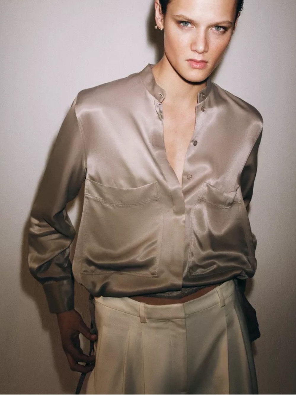 NEW ZARA LIGHT JACKET/ TOP
